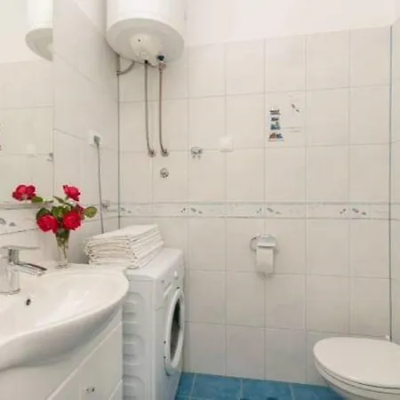 Nikolina Appartement